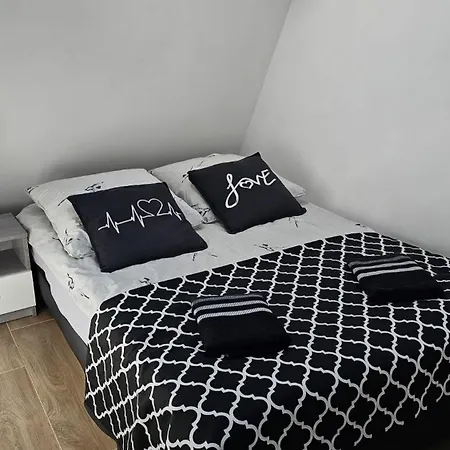 Slowinski 公寓 罗威